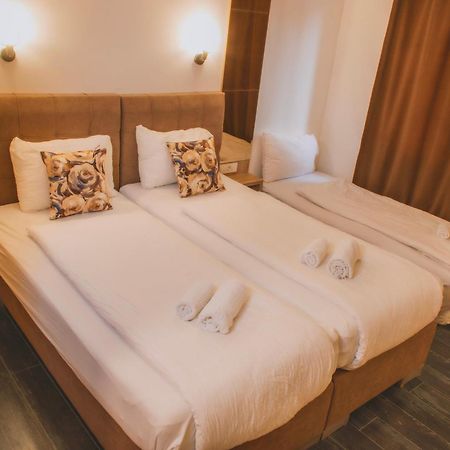 Boulevard Luxury Apartments City Center Ohrid Esterno foto