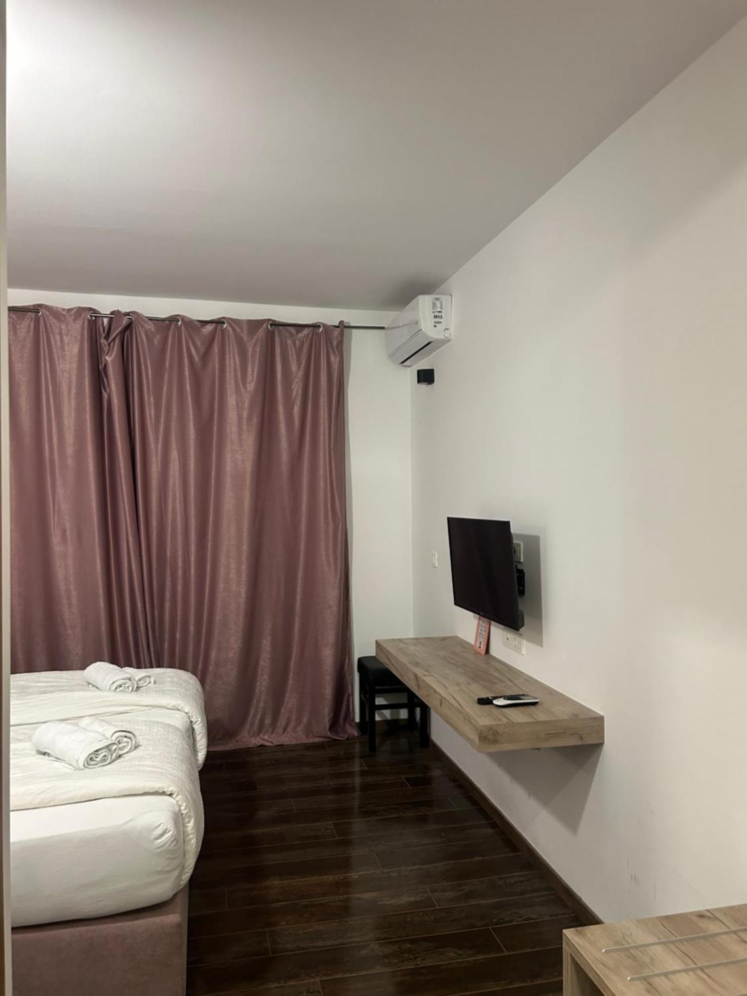 Boulevard Apartments City Center Ohrid Esterno foto